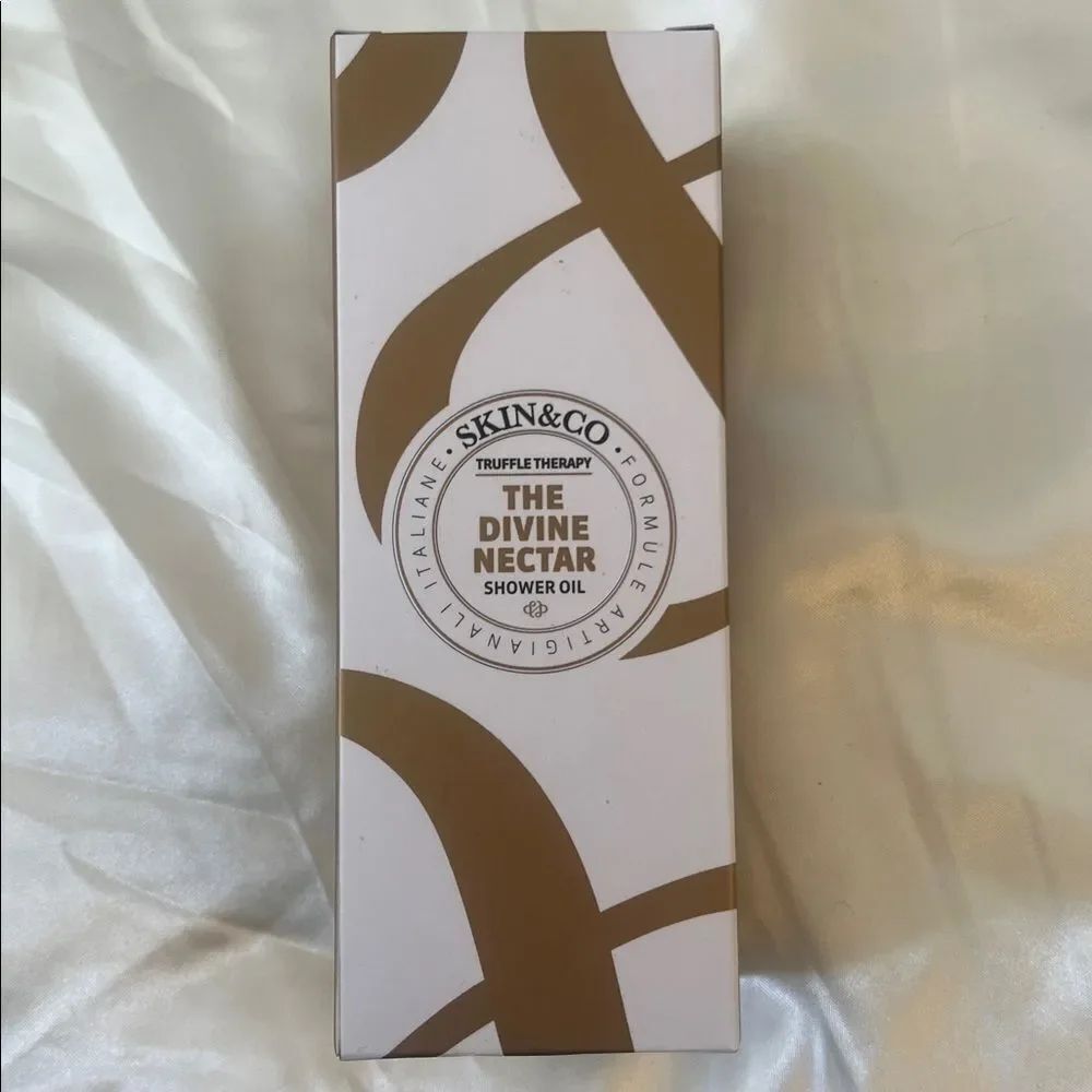 Skin & Co The Divine Nectar Shower Oil - NIB